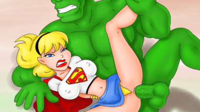 Hulk Fucks Supergirl's Pussy