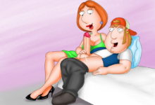 Lois Griffin gives a great handjob